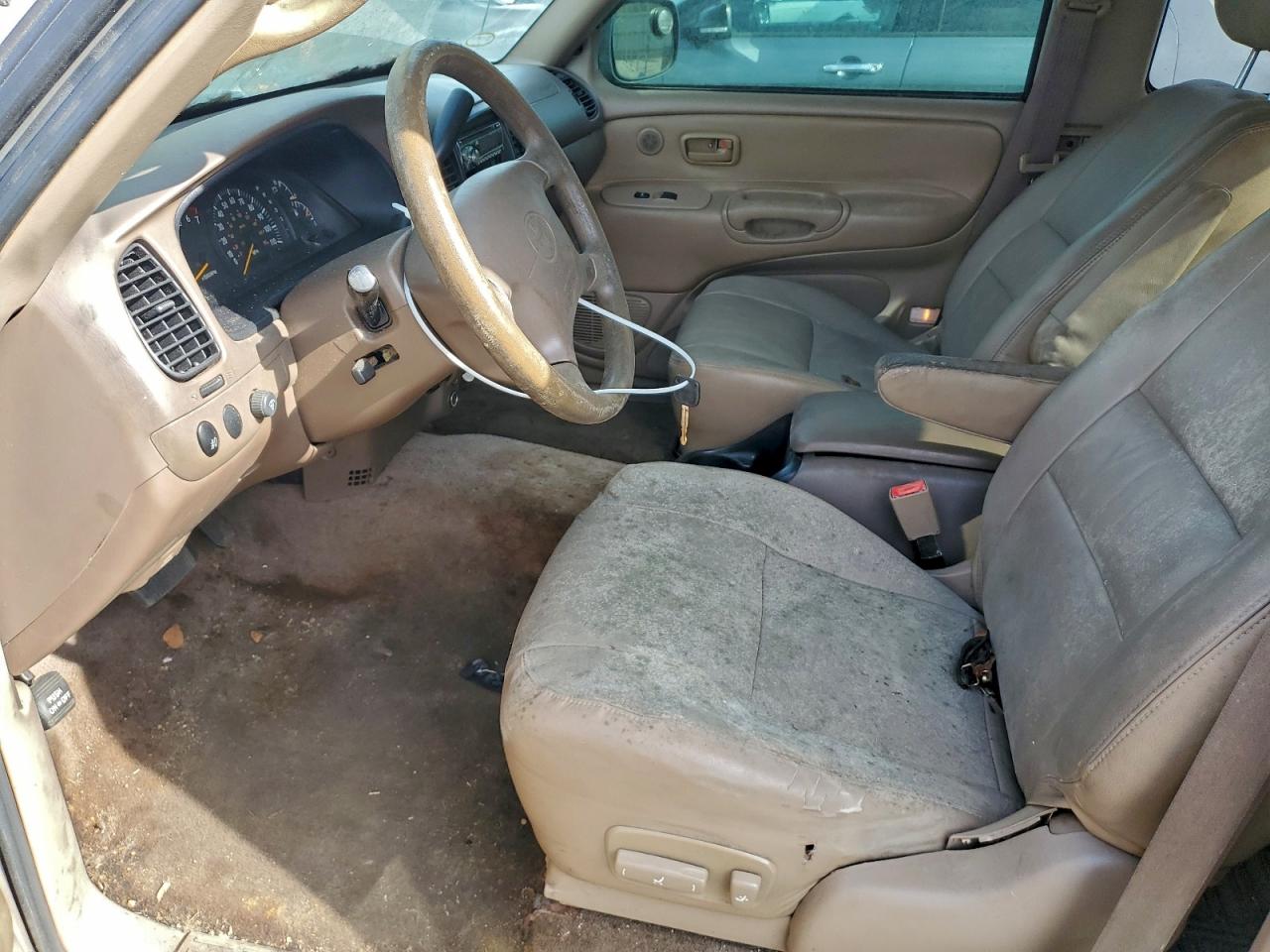 2000 Toyota Tundra Access Cab Limited VIN: 5TBRT381XYS024790 Lot: 93239785