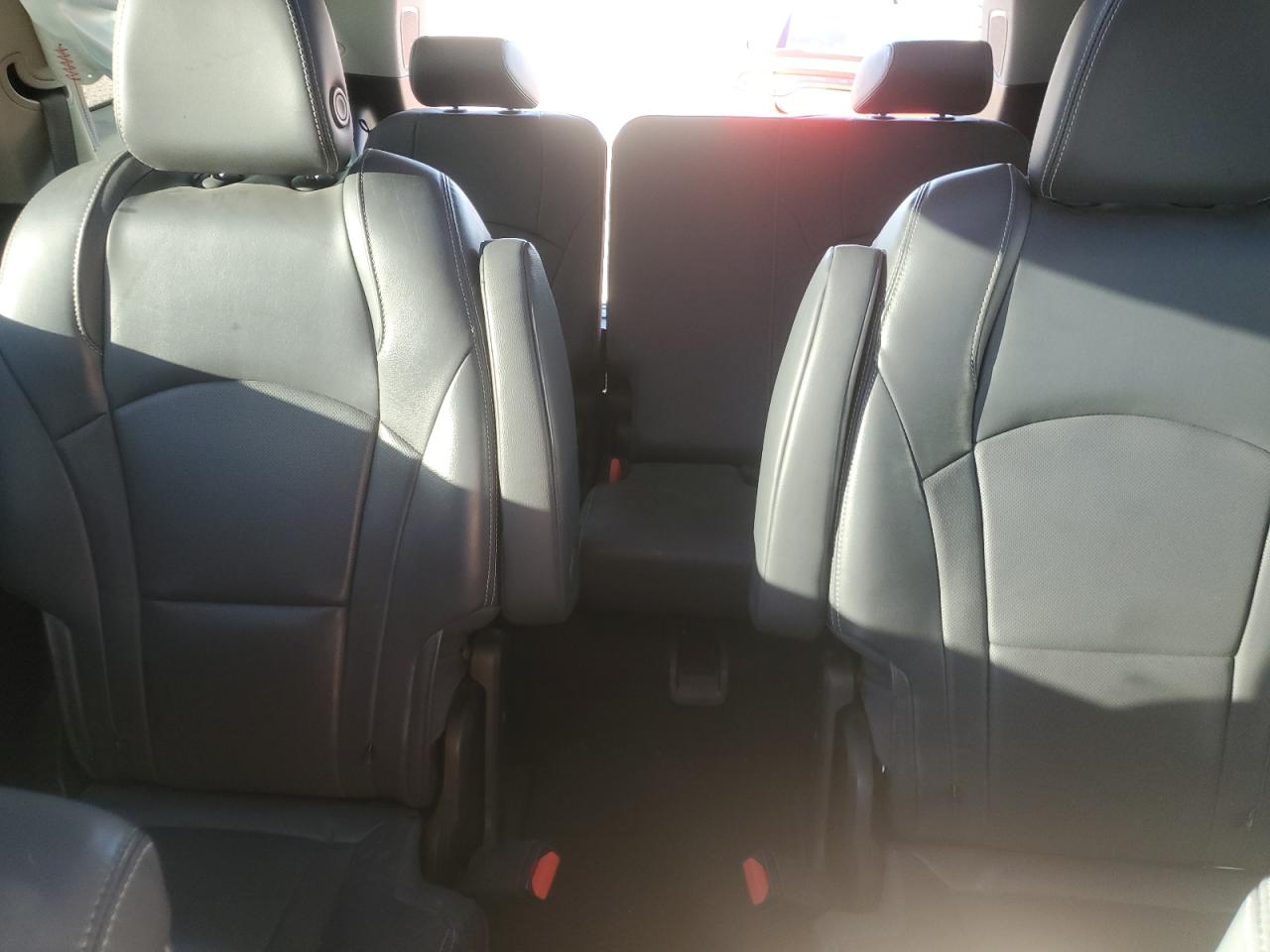 2018 Buick Enclave Premium VIN: 5GAERCKWXJJ227692 Lot: 92529895