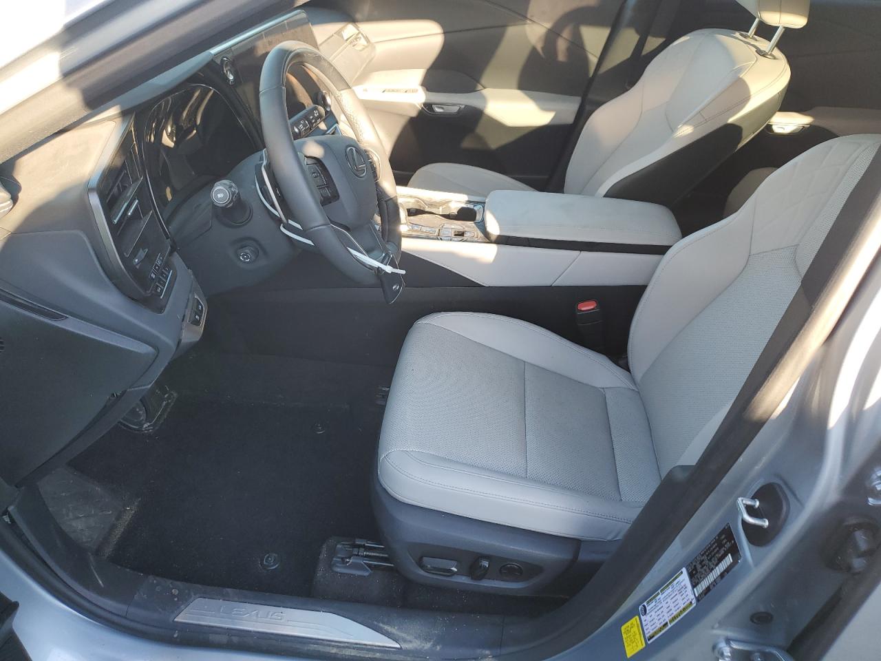 2024 Lexus Rx 350H Base VIN: 2T2BBMCA3RC060402 Lot: 92238645