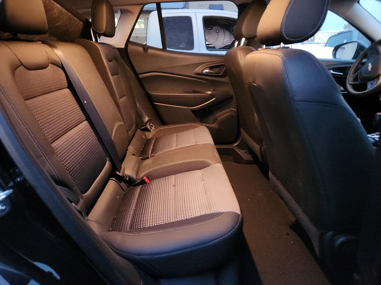 2025 Chevrolet Trax 1Lt VIN: KL77LHEP2SC245729 Lot: 92948475