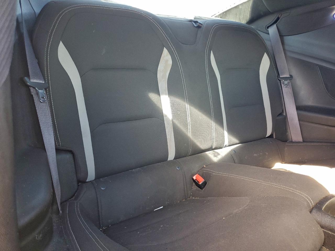 2016 Chevrolet Camaro Lt VIN: 1G1FB1RS7G0157946 Lot: 94330335