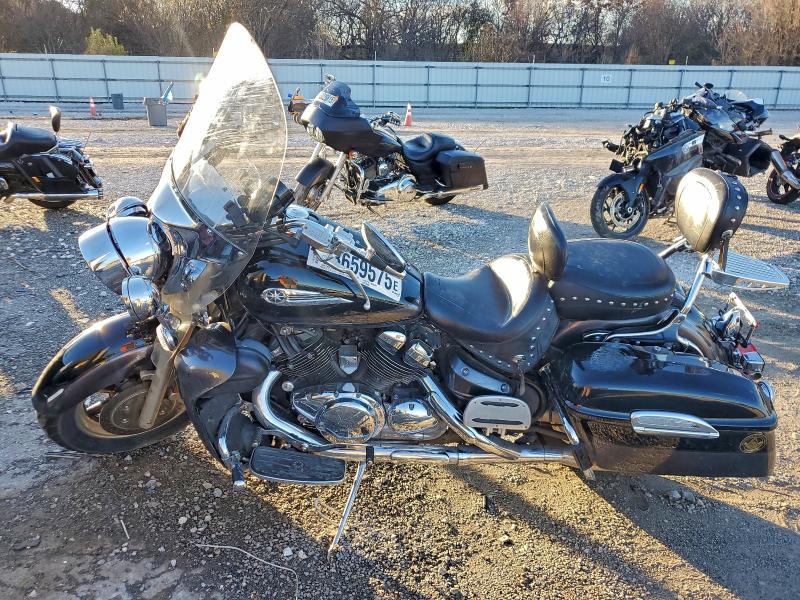 2005 YAMAHA XVZ13 CT  