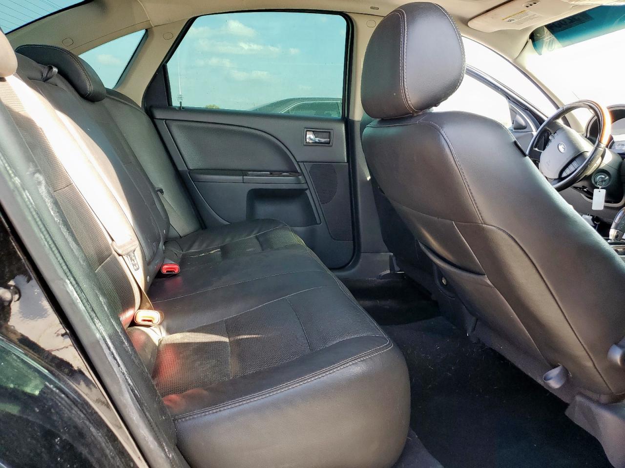 2008 Ford Taurus Limited VIN: 1FAHP28W08G121350 Lot: 92834445