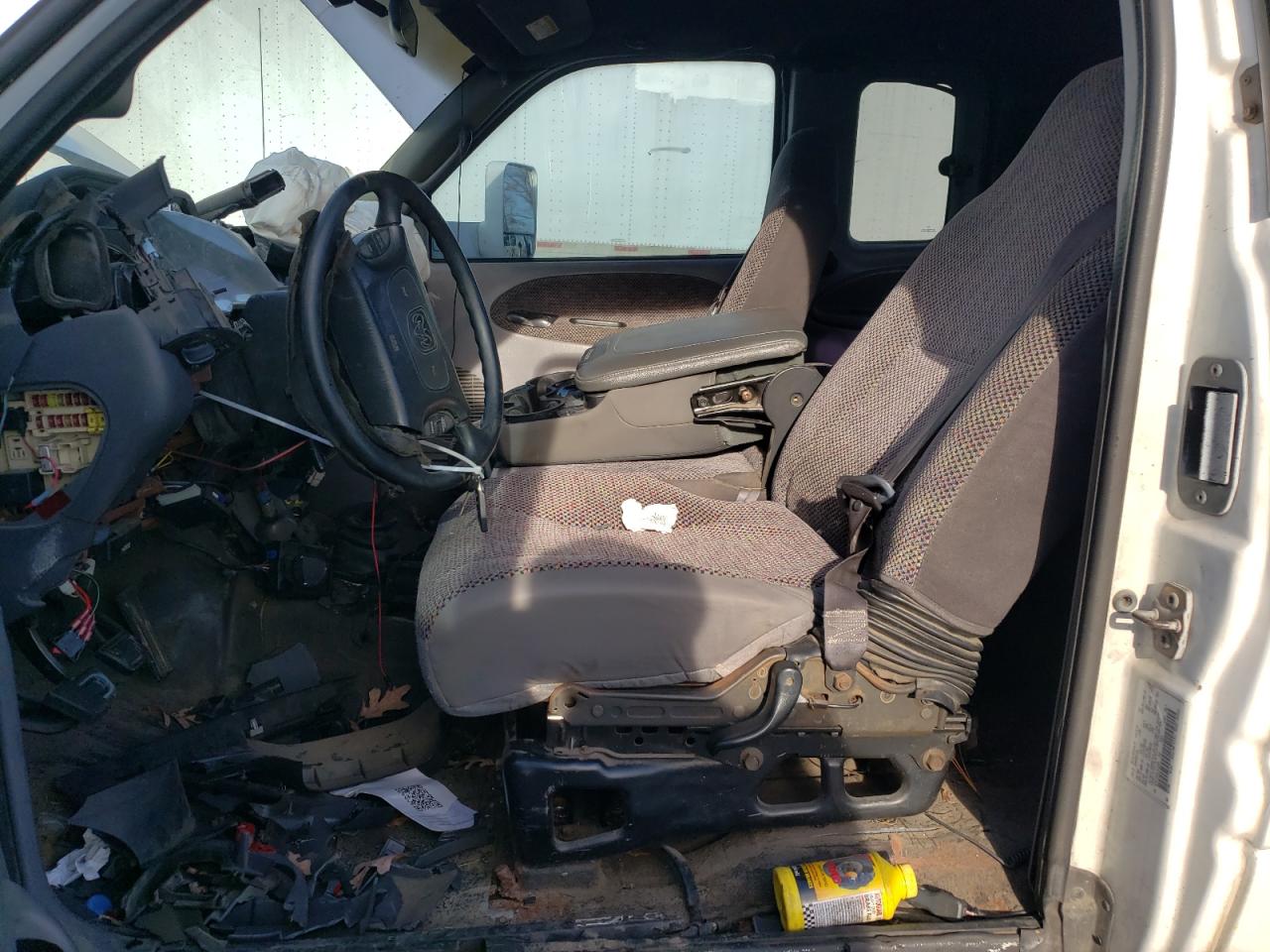 1999 Dodge Ram 3500 VIN: 1B7MF3368XJ618320 Lot: 92900365