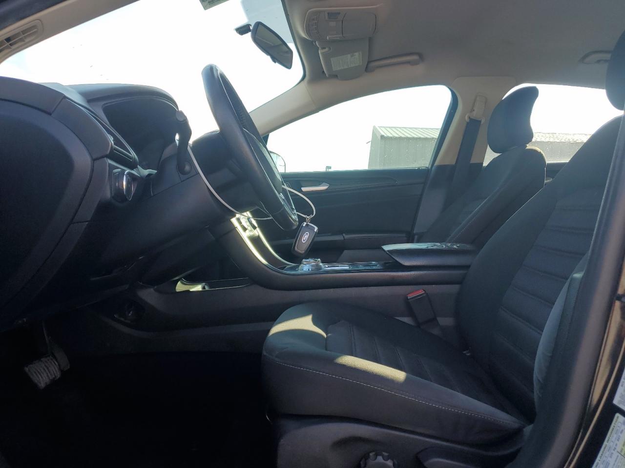 2018 Ford Fusion S VIN: 3FA6P0G72JR200295 Lot: 93458265