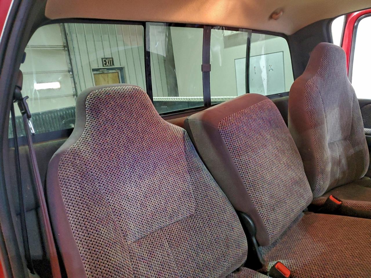 1999 Dodge Ram 2500 VIN: 3B7KF26Z2XM587513 Lot: 94563235