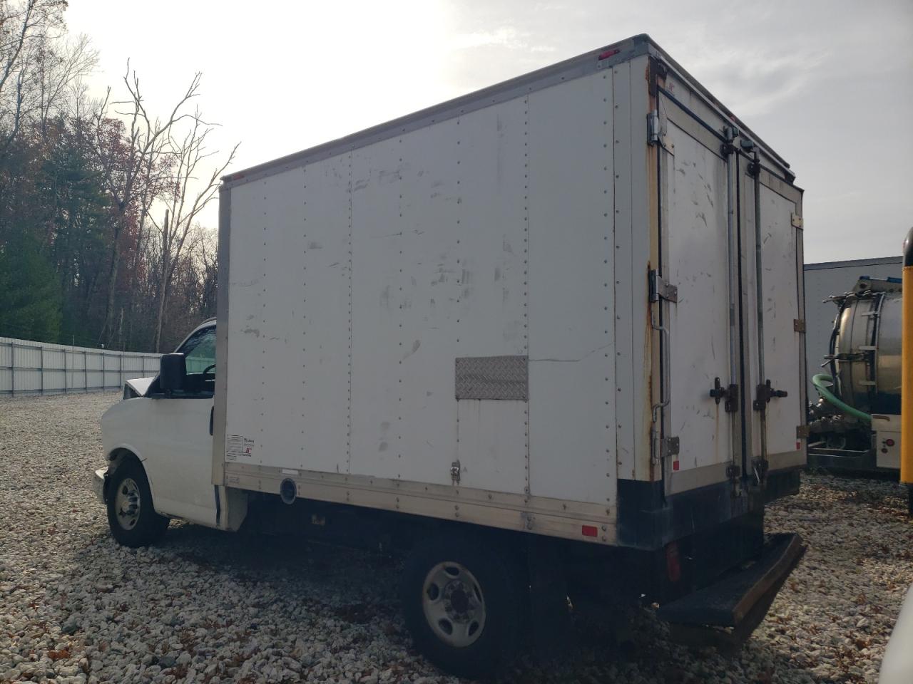 2013 Chevrolet Express G3500 white null flexible 1GB0G2CG4D1190468 photo #3