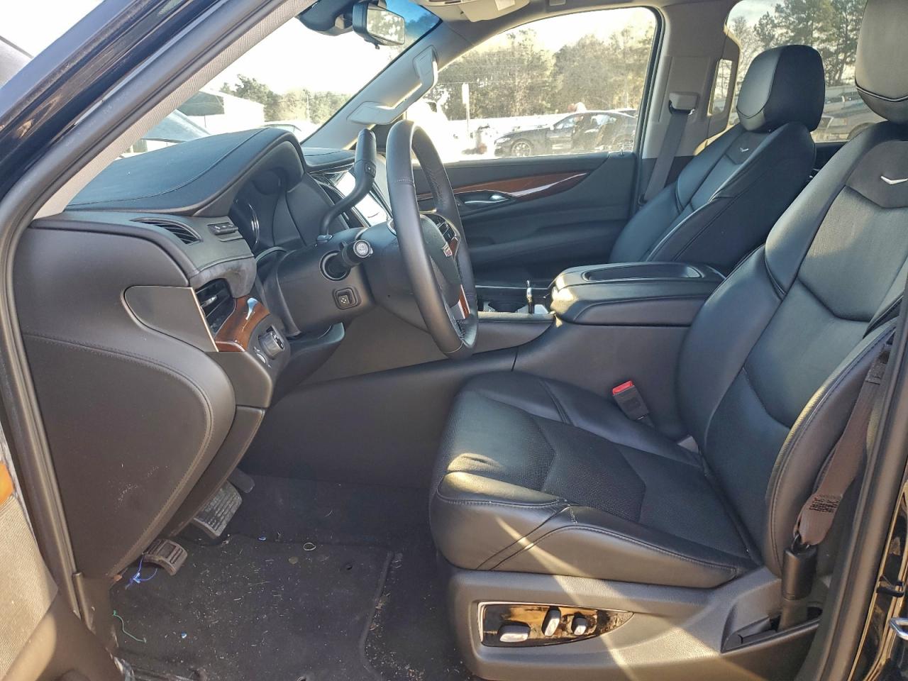 2018 Cadillac Escalade Luxury VIN: 1GYS3BKJ6JR245619 Lot: 94460455