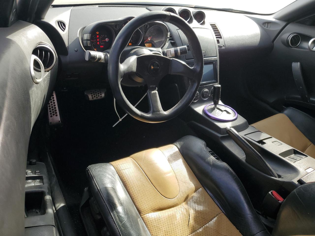 2005 Nissan 350Z Coupe VIN: JN1AZ34E85M654748 Lot: 92643395