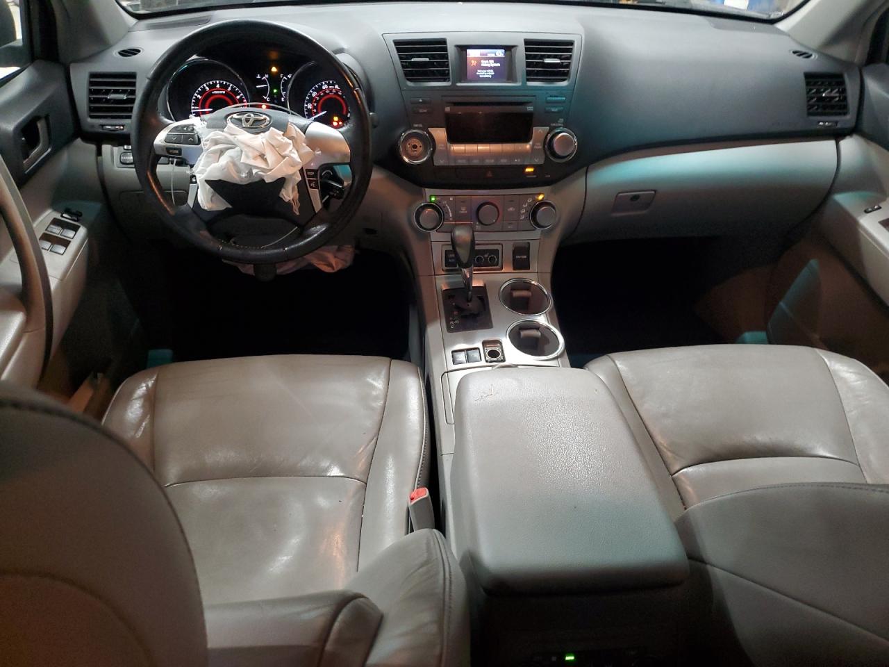 2012 Toyota Highlander Base VIN: 5TDBK3EH8CS099185 Lot: 93347595