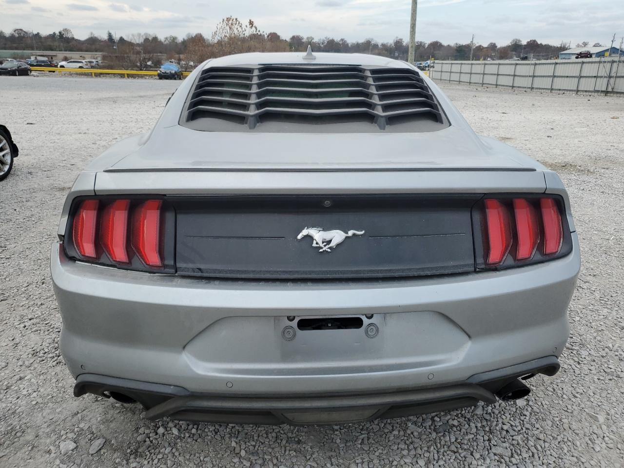 2021 Ford Mustang VIN: 1FA6P8THXM5105679 Lot: 92796475