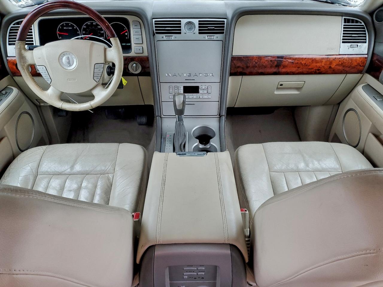 2004 Lincoln Navigator VIN: 5LMFU28RX4LJ09074 Lot: 94147685