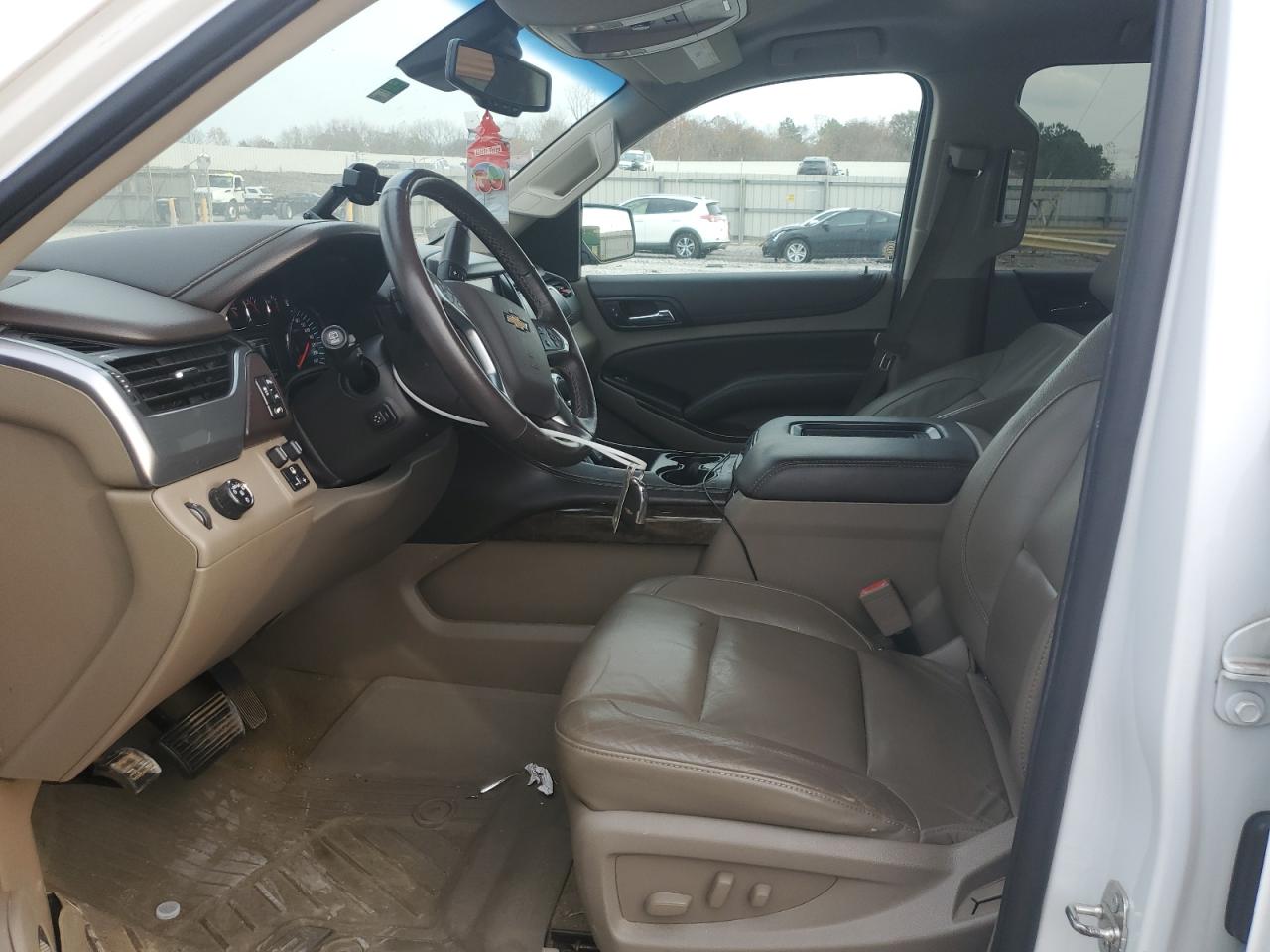 2016 Chevrolet Suburban C1500 Lt VIN: 1GNSCHKCXGR456588 Lot: 93849465