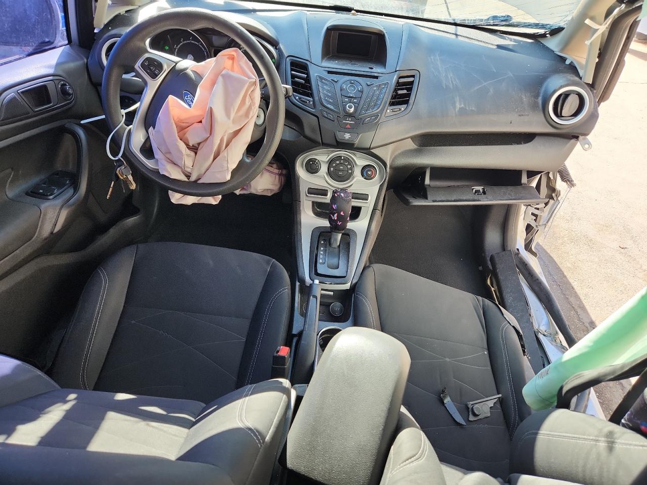 2019 Ford Fiesta Se VIN: 3FADP4EJ2KM157749 Lot: 93038485