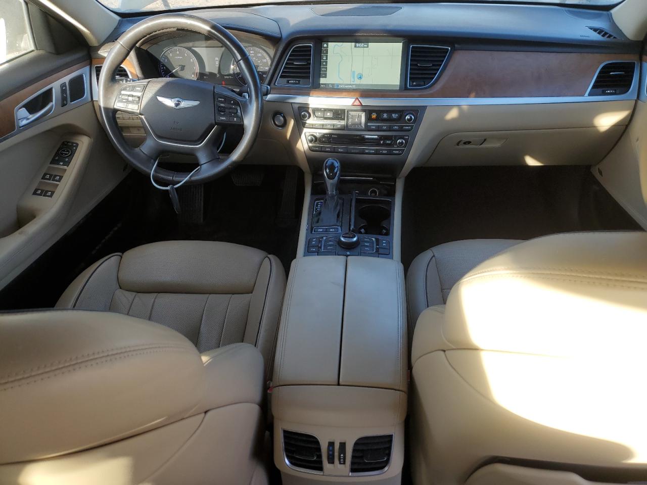 2016 Hyundai Genesis 3.8L VIN: KMHGN4JE2GU134153 Lot: 92257315