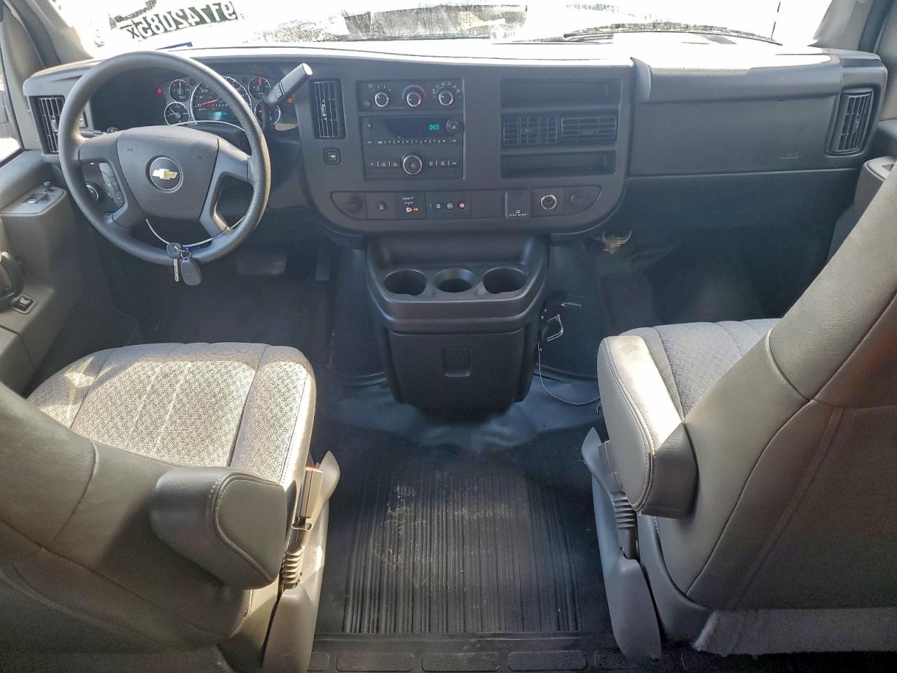 2017 Chevrolet Express G2500 Lt VIN: 1GAWGFFF0H1110985 Lot: 91742085