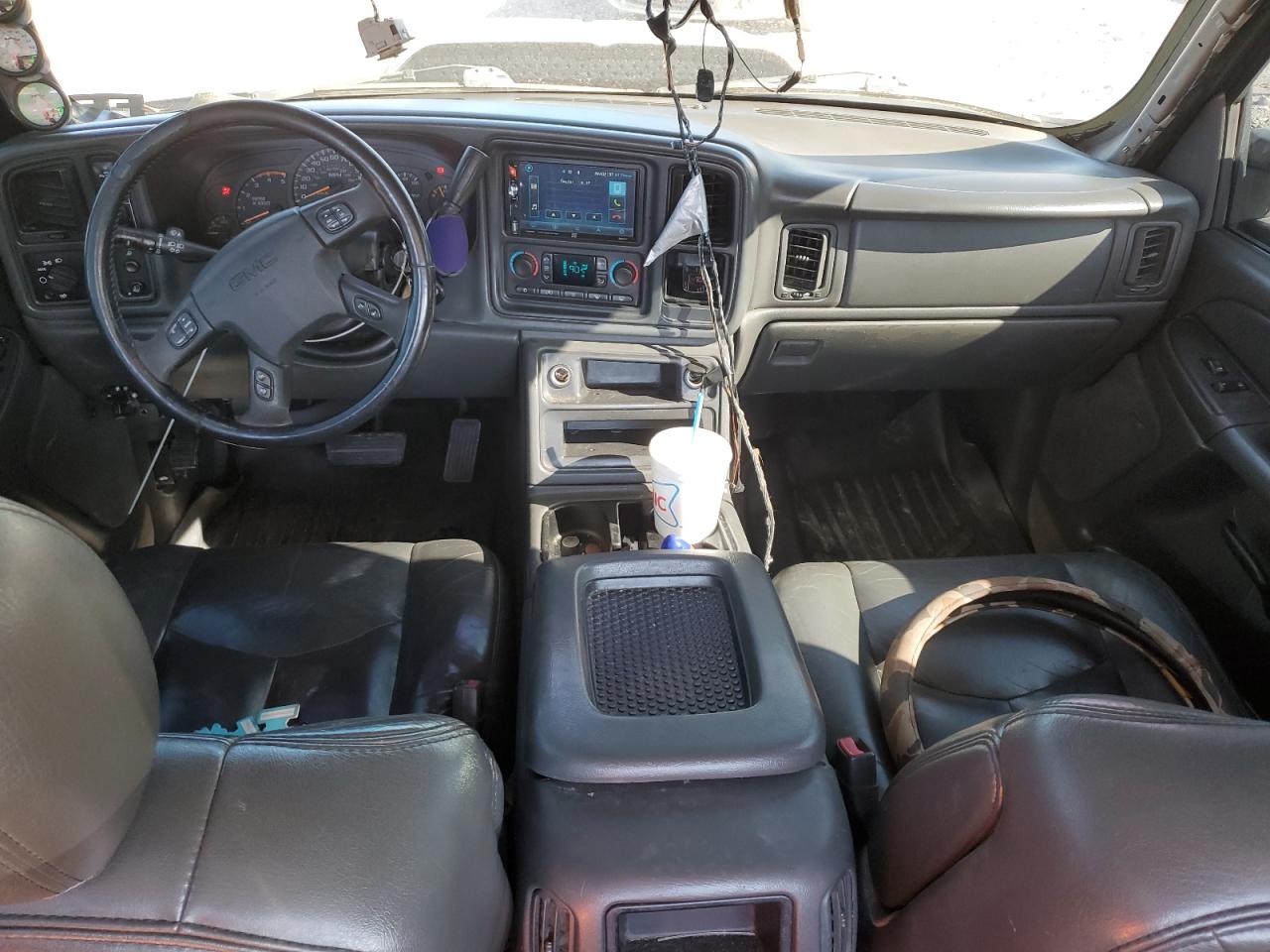 2005 GMC Sierra K2500 Heavy Duty VIN: 1GTHK23245F912513 Lot: 92631395