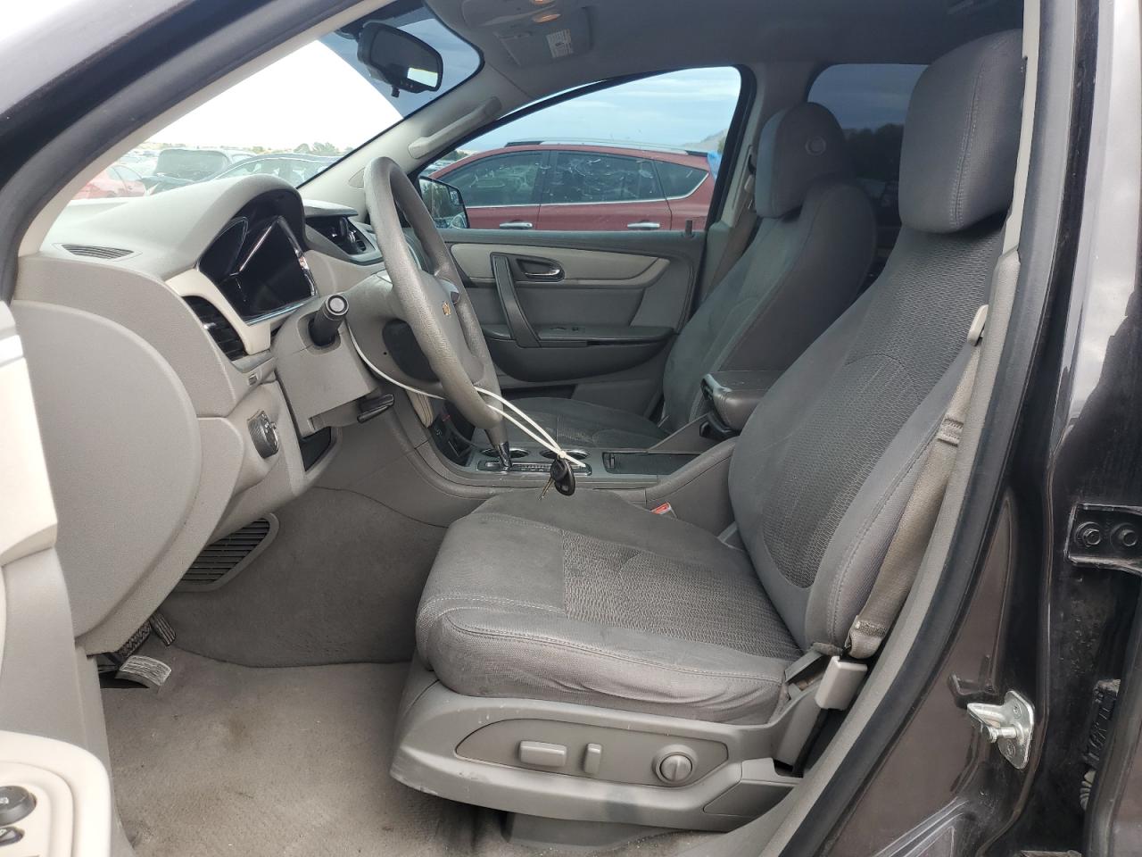 2014 Chevrolet Traverse Ls VIN: 1GNKRFKDXEJ197463 Lot: 92701195