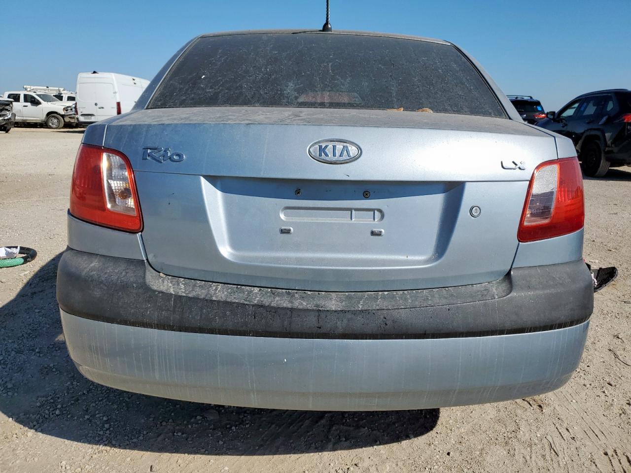 2007 Kia Rio Base VIN: KNADE123176277731 Lot: 91933635