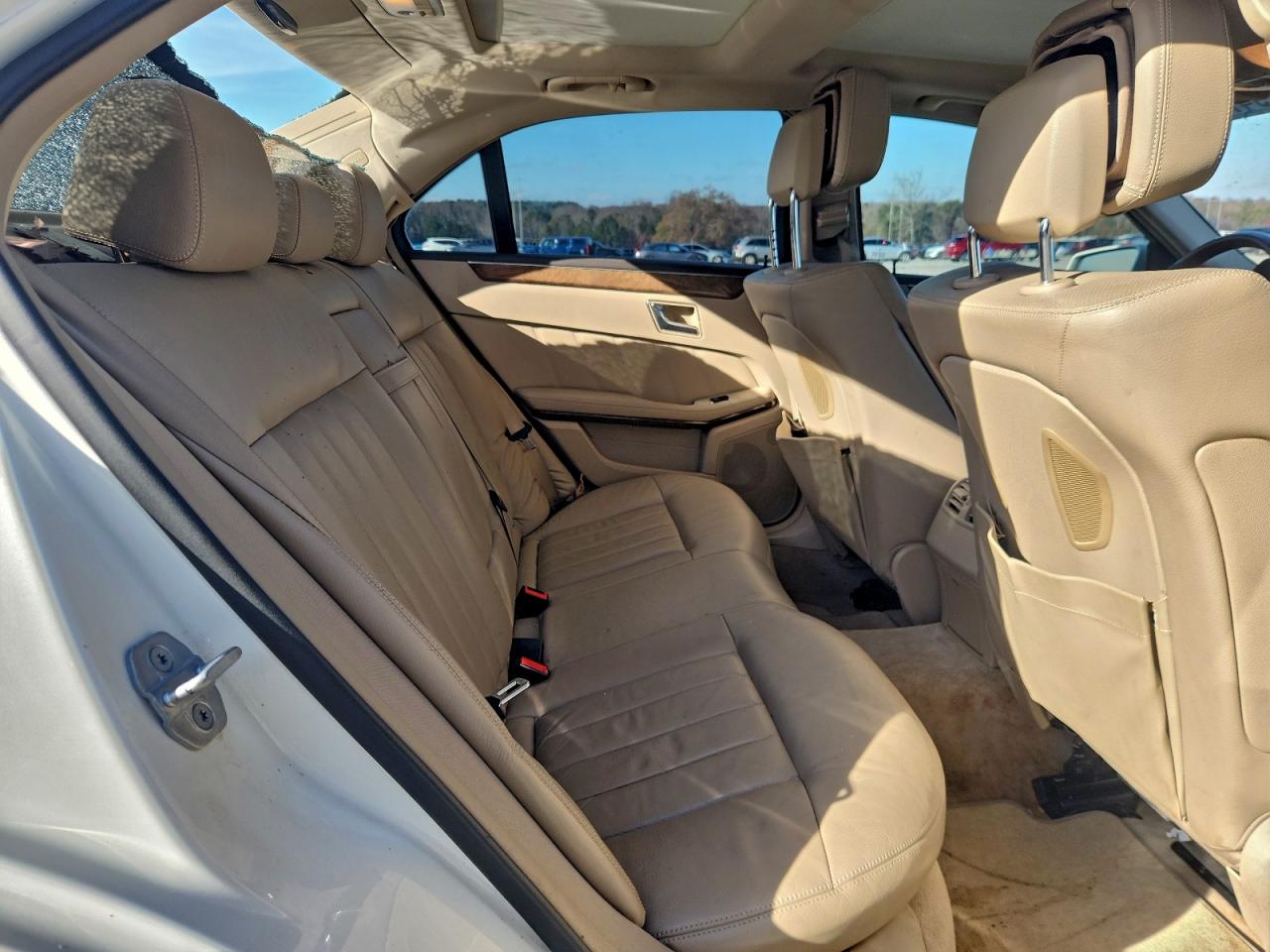 2011 Mercedes-Benz E 550 VIN: WDDHF7CB7BA379654 Lot: 94769195