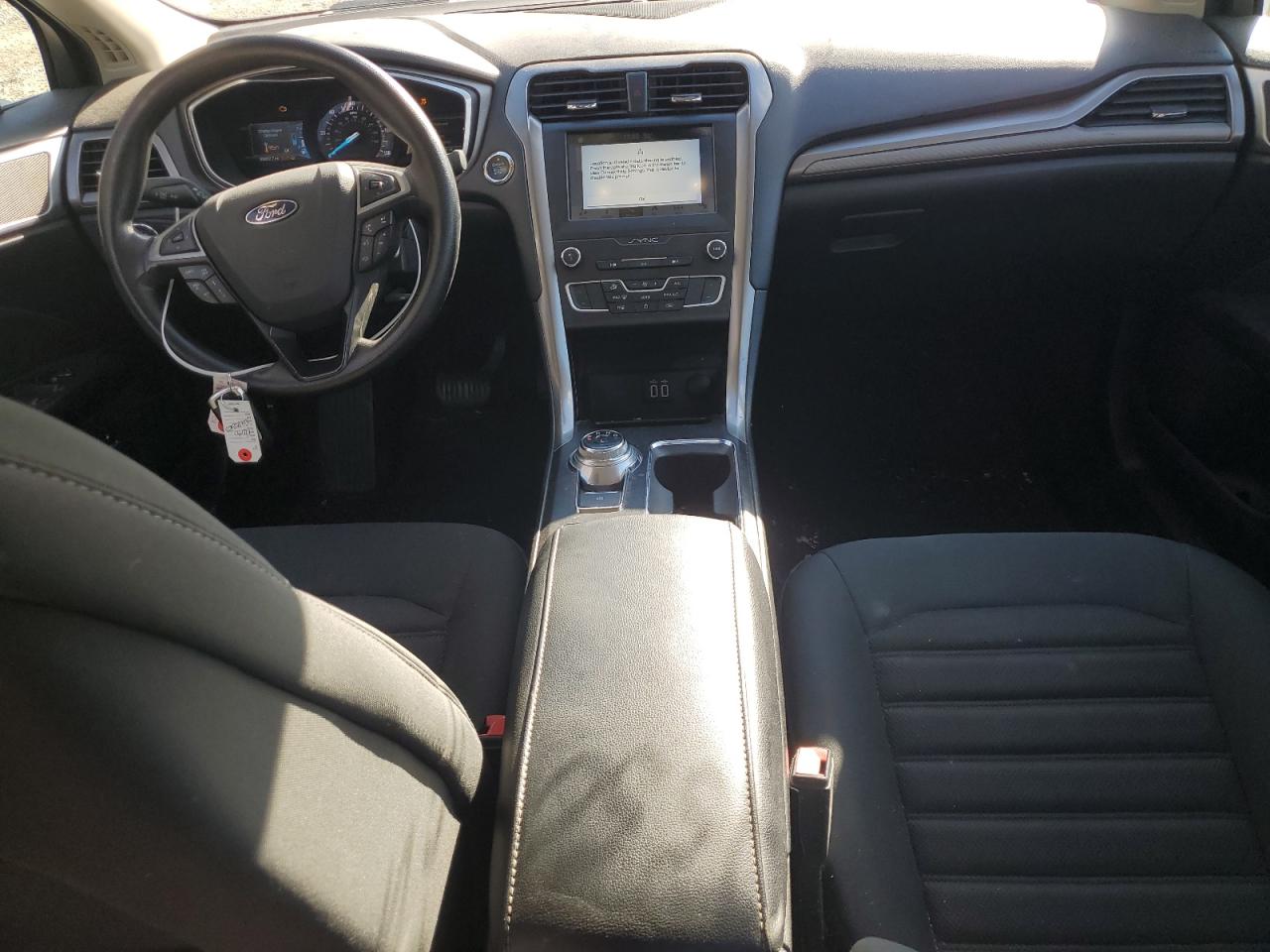 2019 Ford Fusion Se VIN: 3FA6P0LU4KR180502 Lot: 91701055