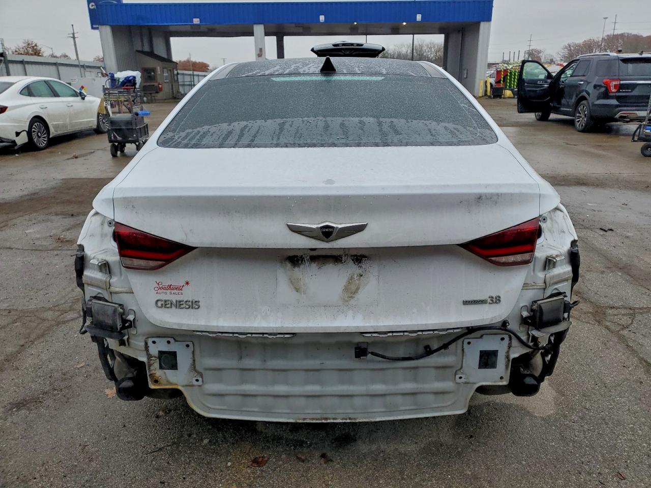 2016 Hyundai Genesis 3.8L VIN: KMHGN4JE4GU125423 Lot: 93965275