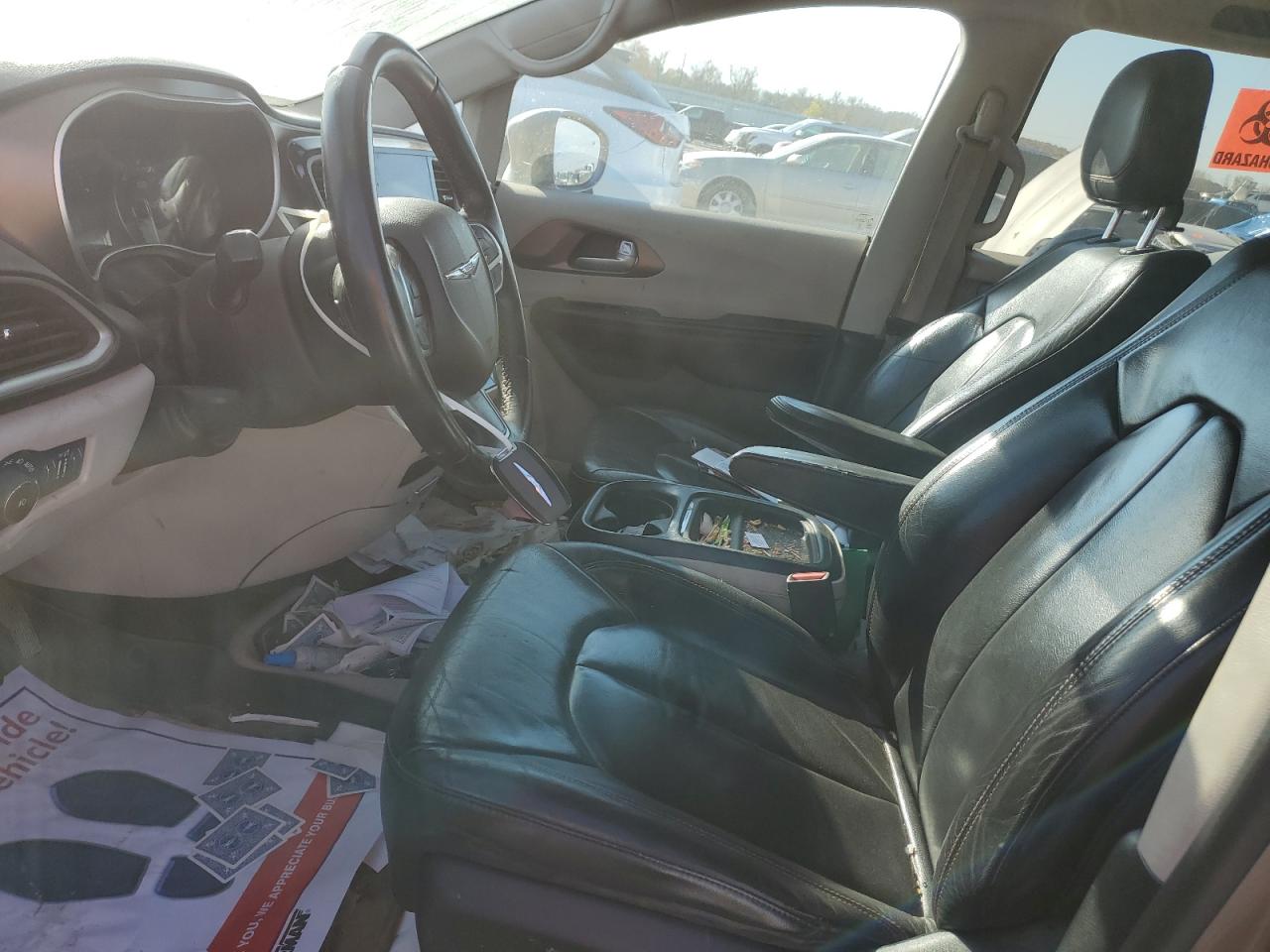 2017 Chrysler Pacifica Touring L VIN: 2C4RC1BGXHR534798 Lot: 90858495