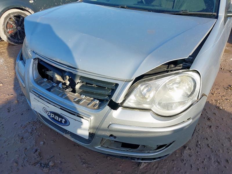 2006 VOLKSWAGEN POLO 1.4 S 80 5DR