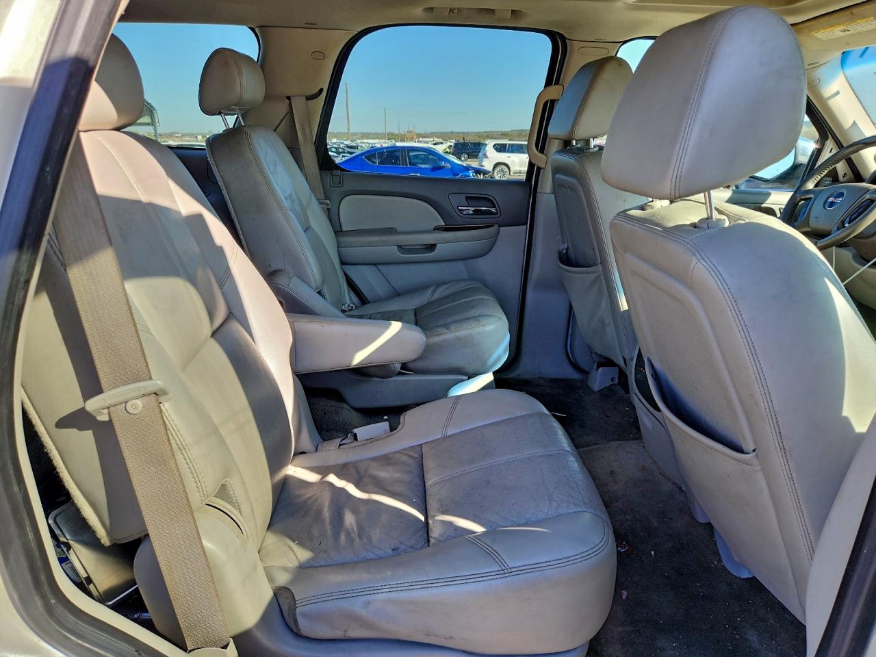 2009 GMC Yukon Slt VIN: 1GKFC33049R172866 Lot: 92836835