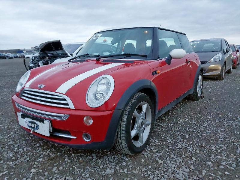 2004 MINI HATCHBACK 1.6 COOPER 3DR for sale at Copart YORK
