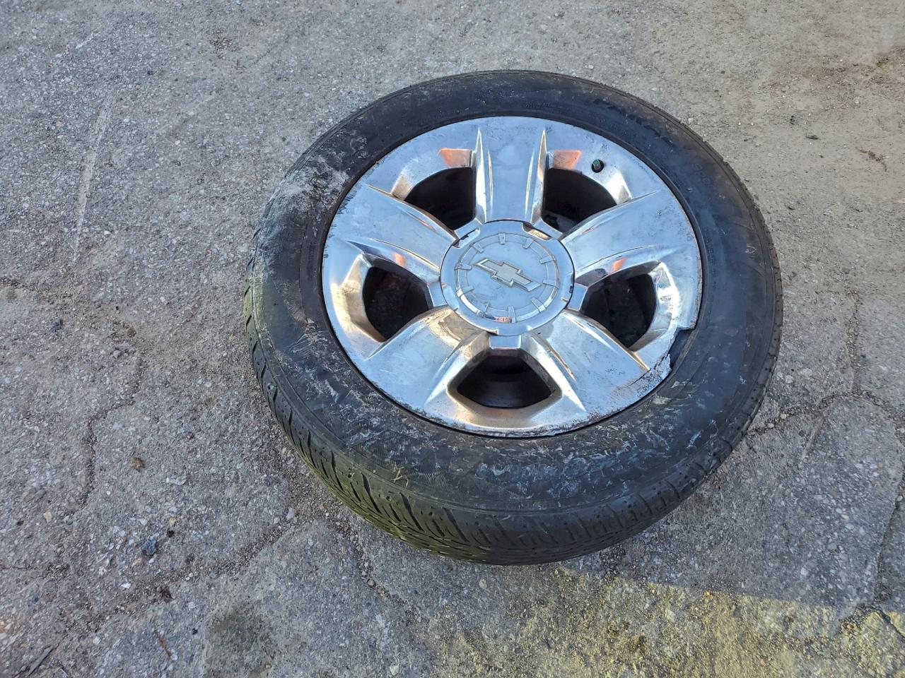 2015 Chevrolet Tahoe C1500 Ltz VIN: 1GNSCCKC1FR106865 Lot: 94111395