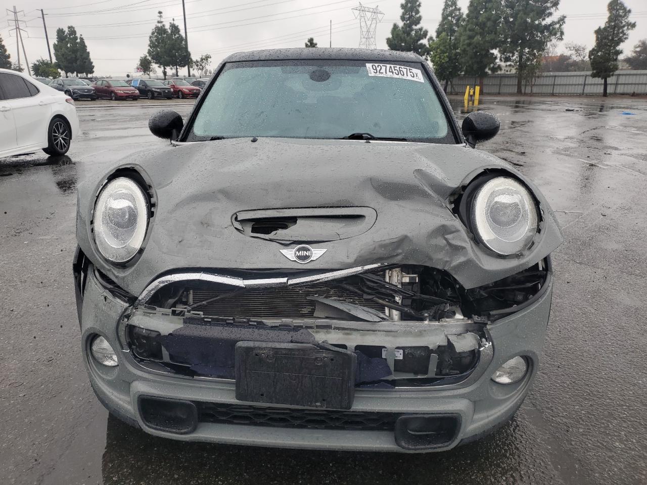 2017 Mini Cooper S VIN: WMWXU3C56H2D32634 Lot: 92745675