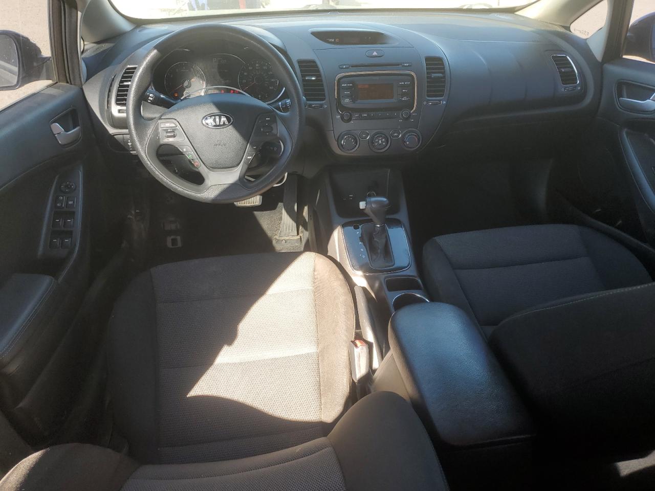 2017 Kia Forte Lx VIN: 3KPFK4A75HE049544 Lot: 91819285