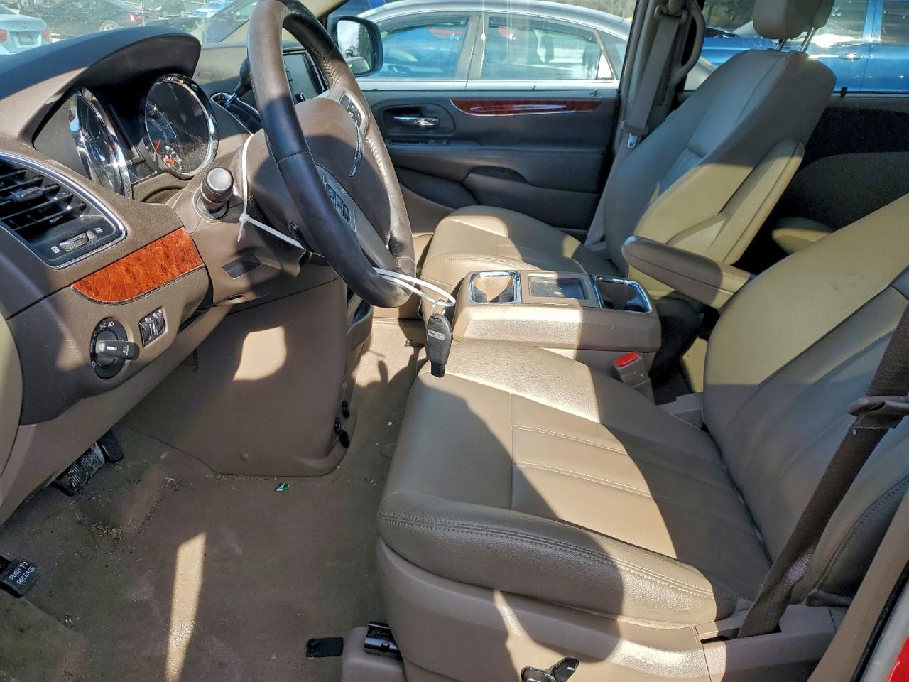 2016 Chrysler Town & Country Touring VIN: 2C4RC1BG4GR112864 Lot: 93426685