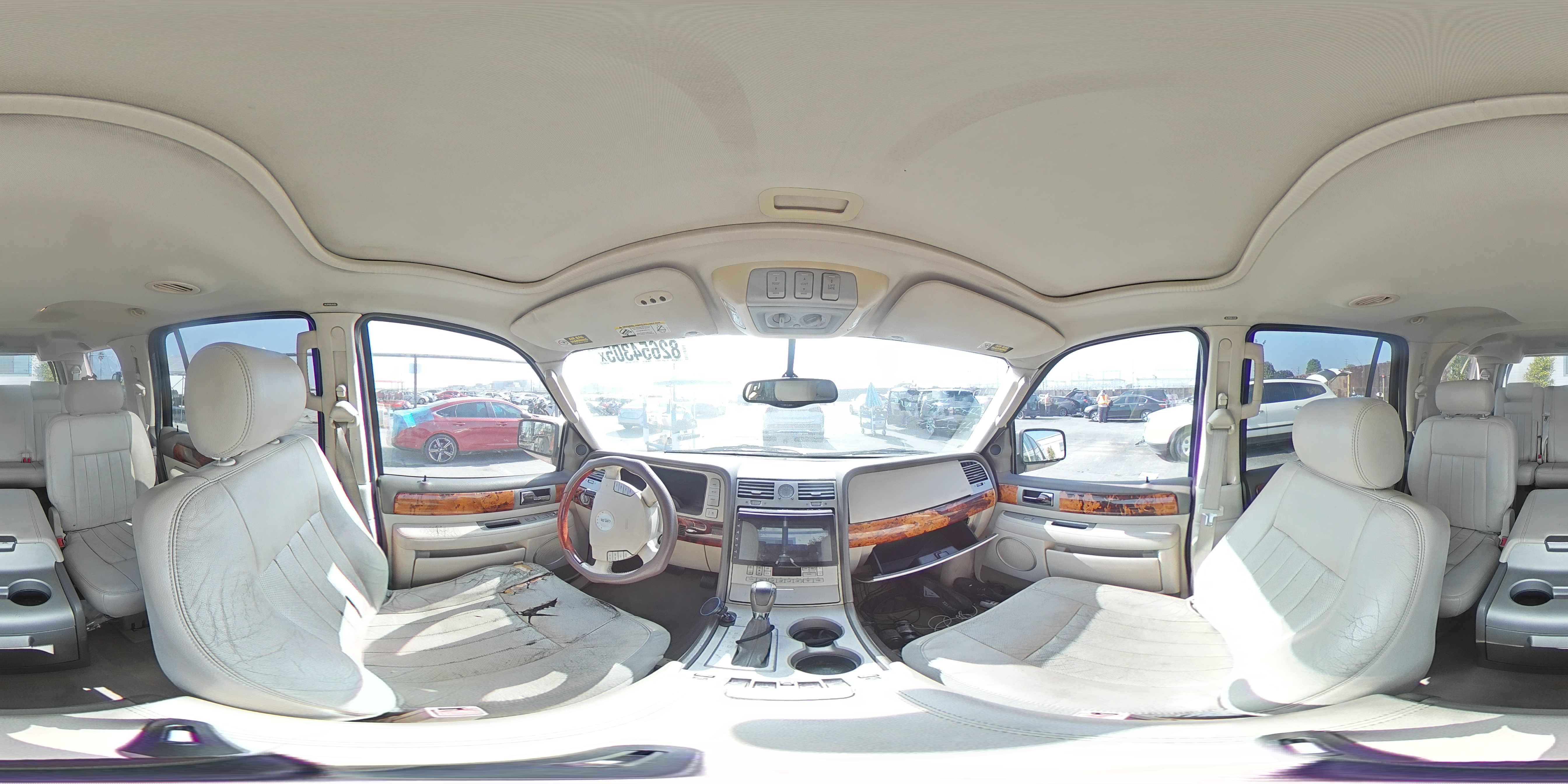 2004 Lincoln Navigator VIN: 5LMFU27R54LJ10733 Lot: 82654305