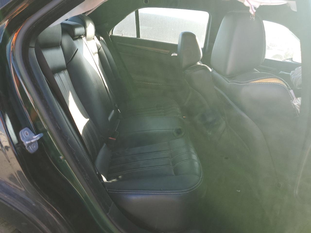 2014 Chrysler 300 S VIN: 2C3CCAGG1EH140899 Lot: 92107975