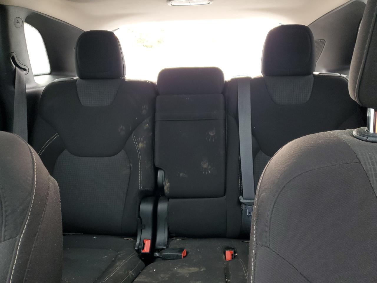 2016 Jeep Cherokee Latitude VIN: 1C4PJMCS9GW131662 Lot: 93565735