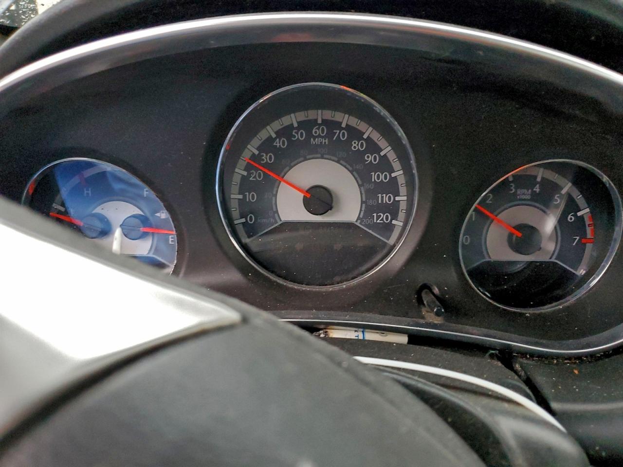 2013 Chrysler 200 Touring VIN: 1C3CCBBB1DN521904 Lot: 94063675