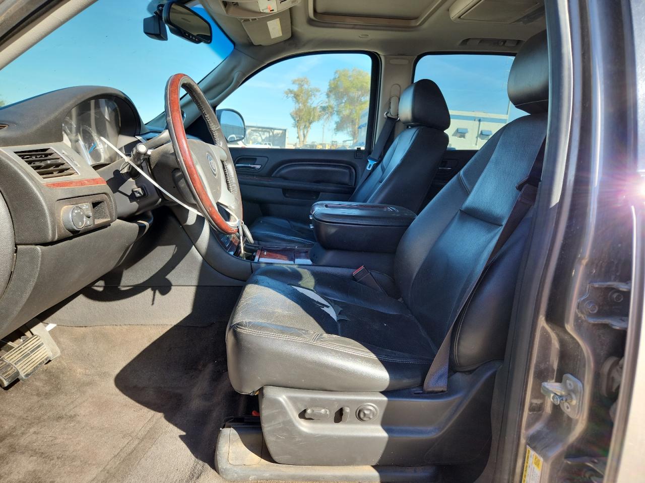 2013 Cadillac Escalade Esv Luxury VIN: 1GYS4HEF1DR108552 Lot: 91112075