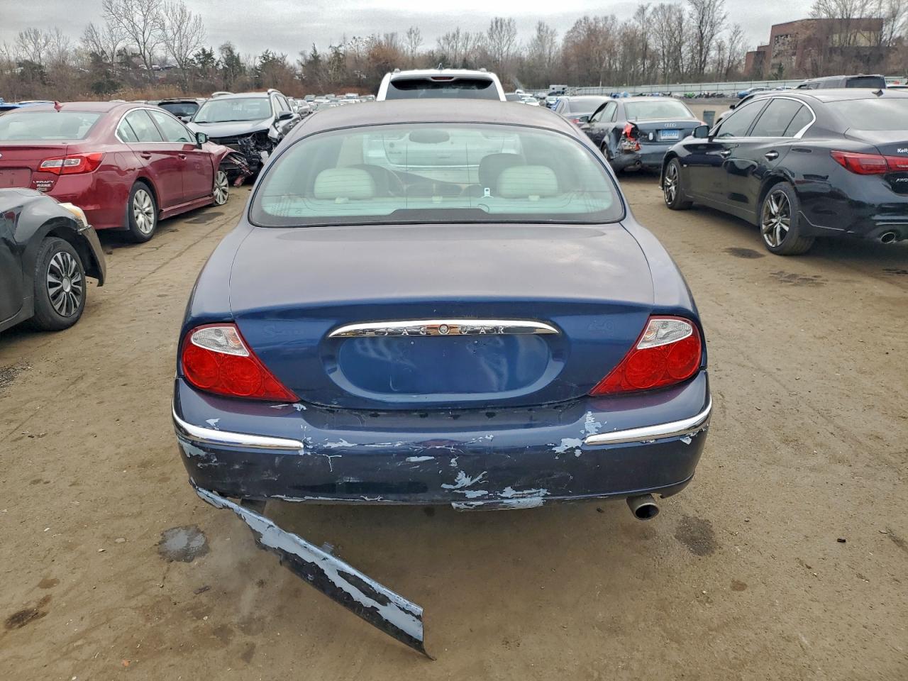 2000 Jaguar S-Type VIN: SAJDA01D1YGL66411 Lot: 93514625
