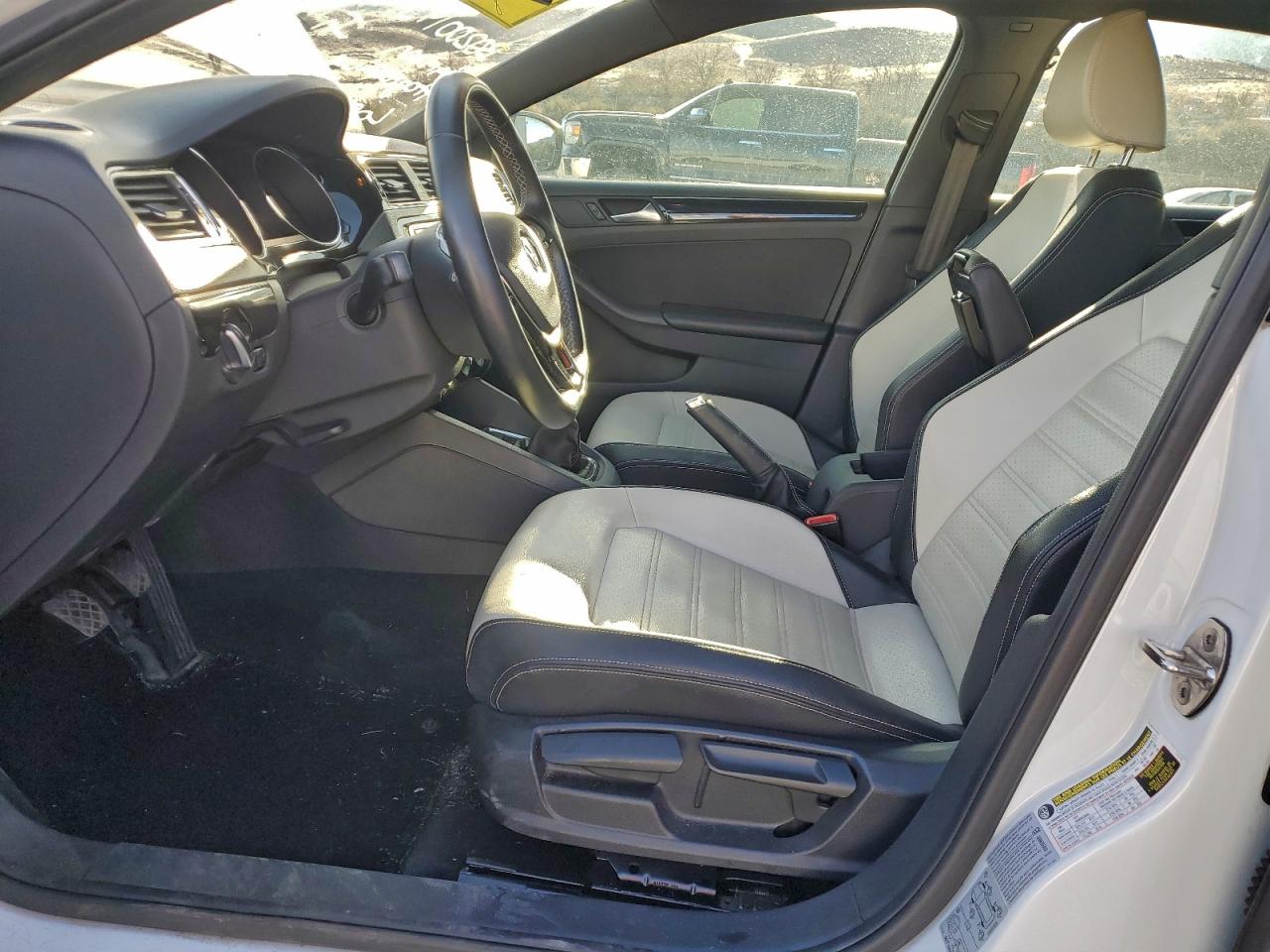 2015 Volkswagen Jetta Se VIN: 3VWB17AJ8FM340487 Lot: 93324835