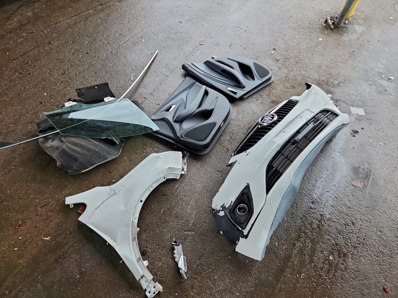 2019 Buick Envision Essence VIN: LRBFXCSA1KD022063 Lot: 93938565