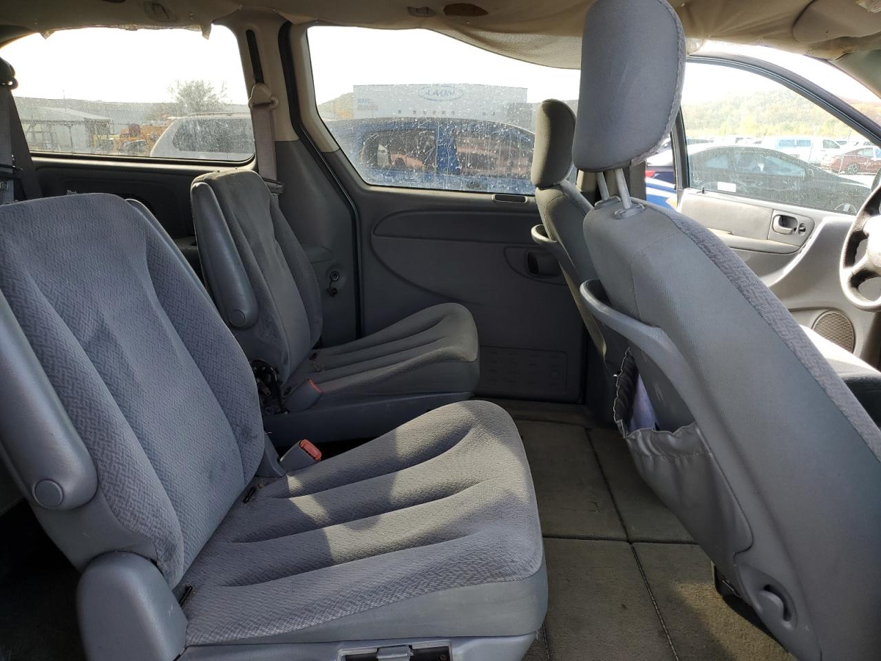 2006 Chrysler Town & Country Lx VIN: 1A4GP44RX6B568807 Lot: 92240245