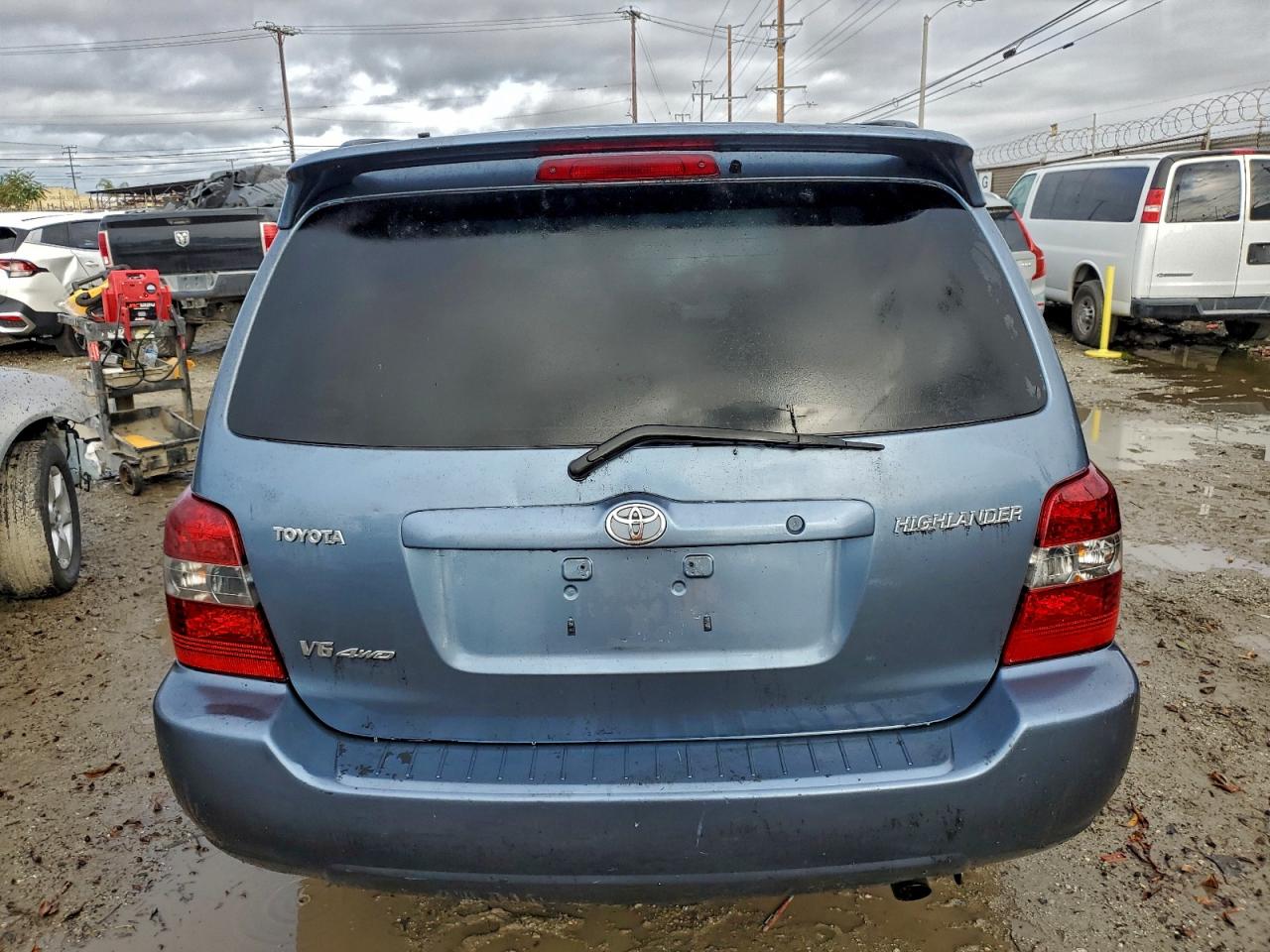 2005 Toyota Highlander Limited VIN: JTEEP21A450123923 Lot: 94110685