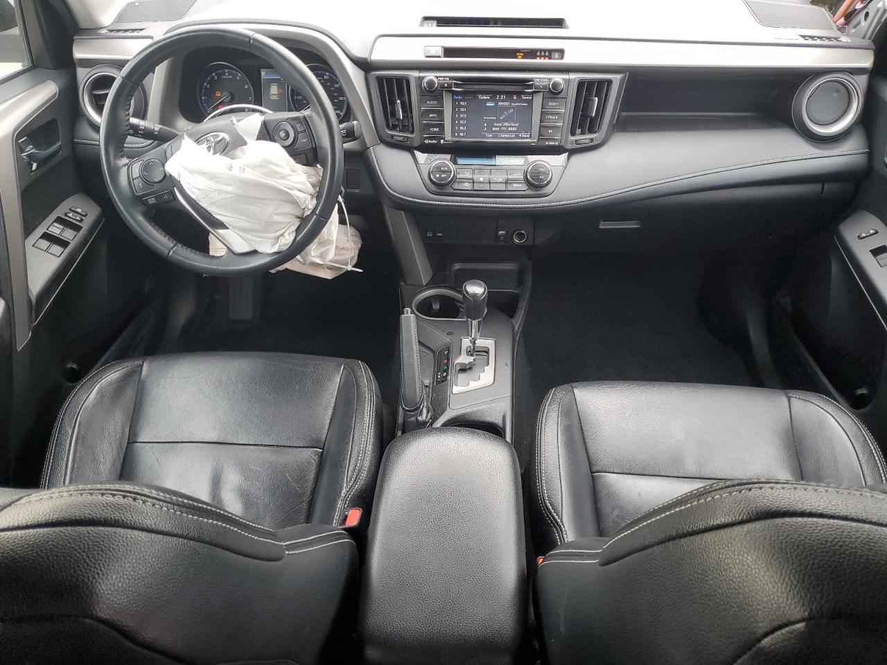 2017 Toyota Rav4 Xle VIN: 2T3RFREV7HW650630 Lot: 92429375