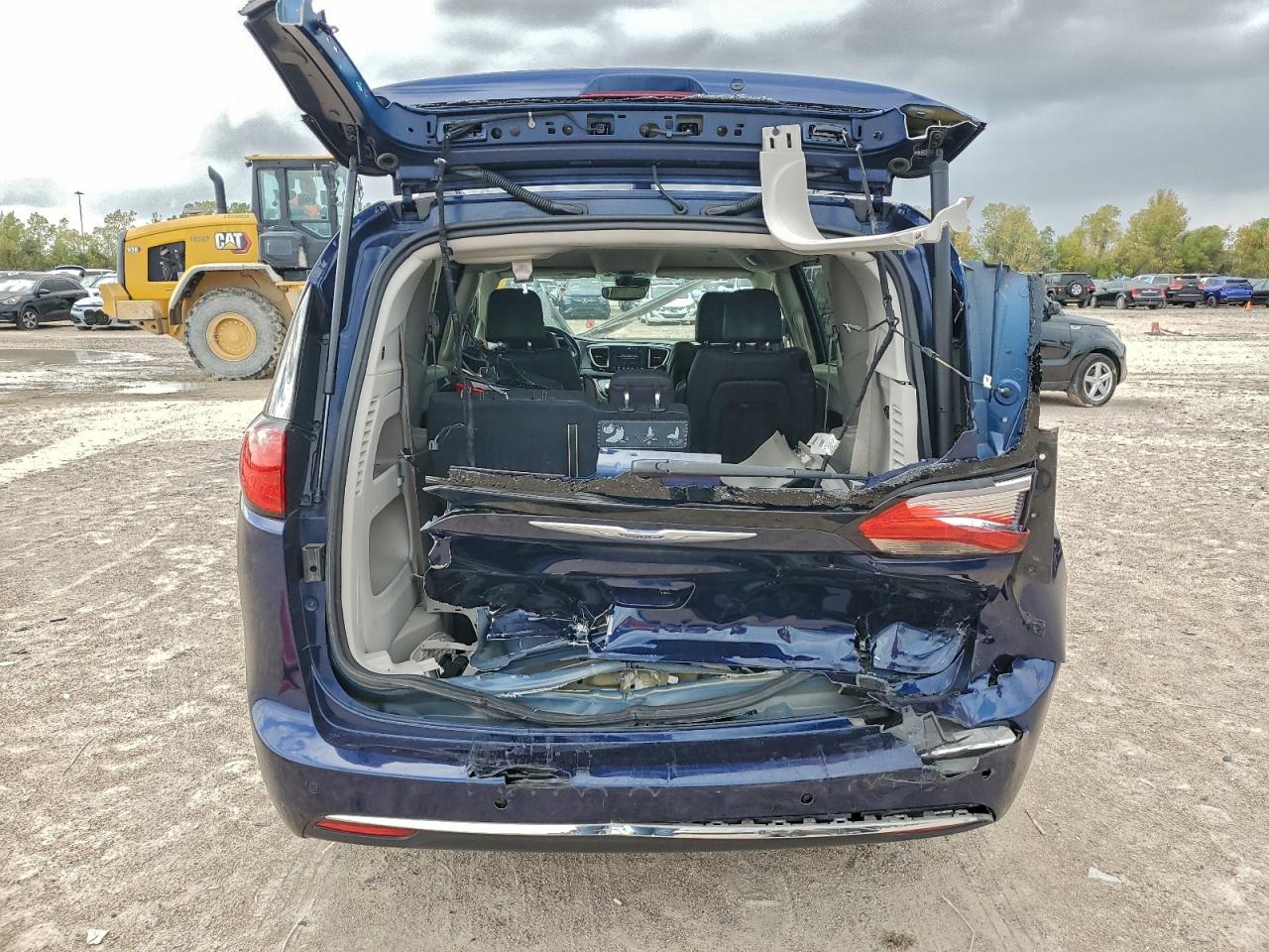 2020 Chrysler Pacifica Touring L Plus VIN: 2C4RC1EG7LR106174 Lot: 94465095