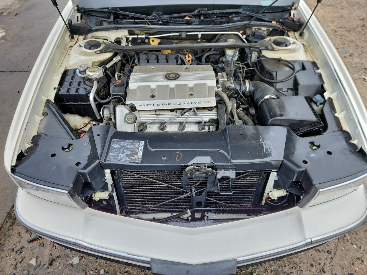 1996 Cadillac Deville VIN: 1G6KD52Y2TU237389 Lot: 93065035