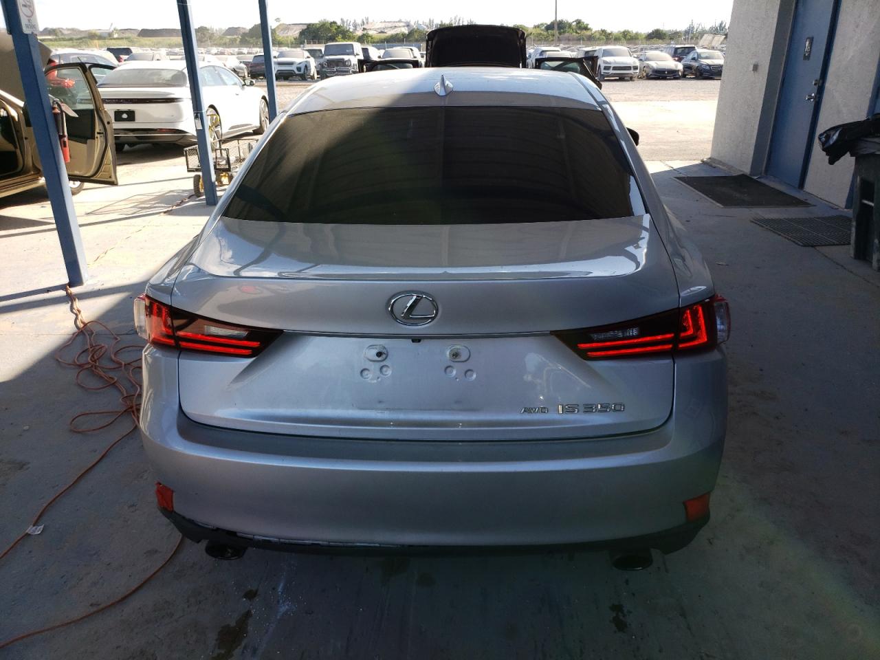 2014 Lexus Is 350 VIN: JTHCE1D27E5002028 Lot: 92853695