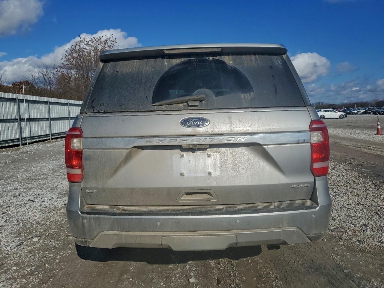 2021 Ford Expedition Xlt VIN: 1FMJU1JT2MEA61071 Lot: 93022815