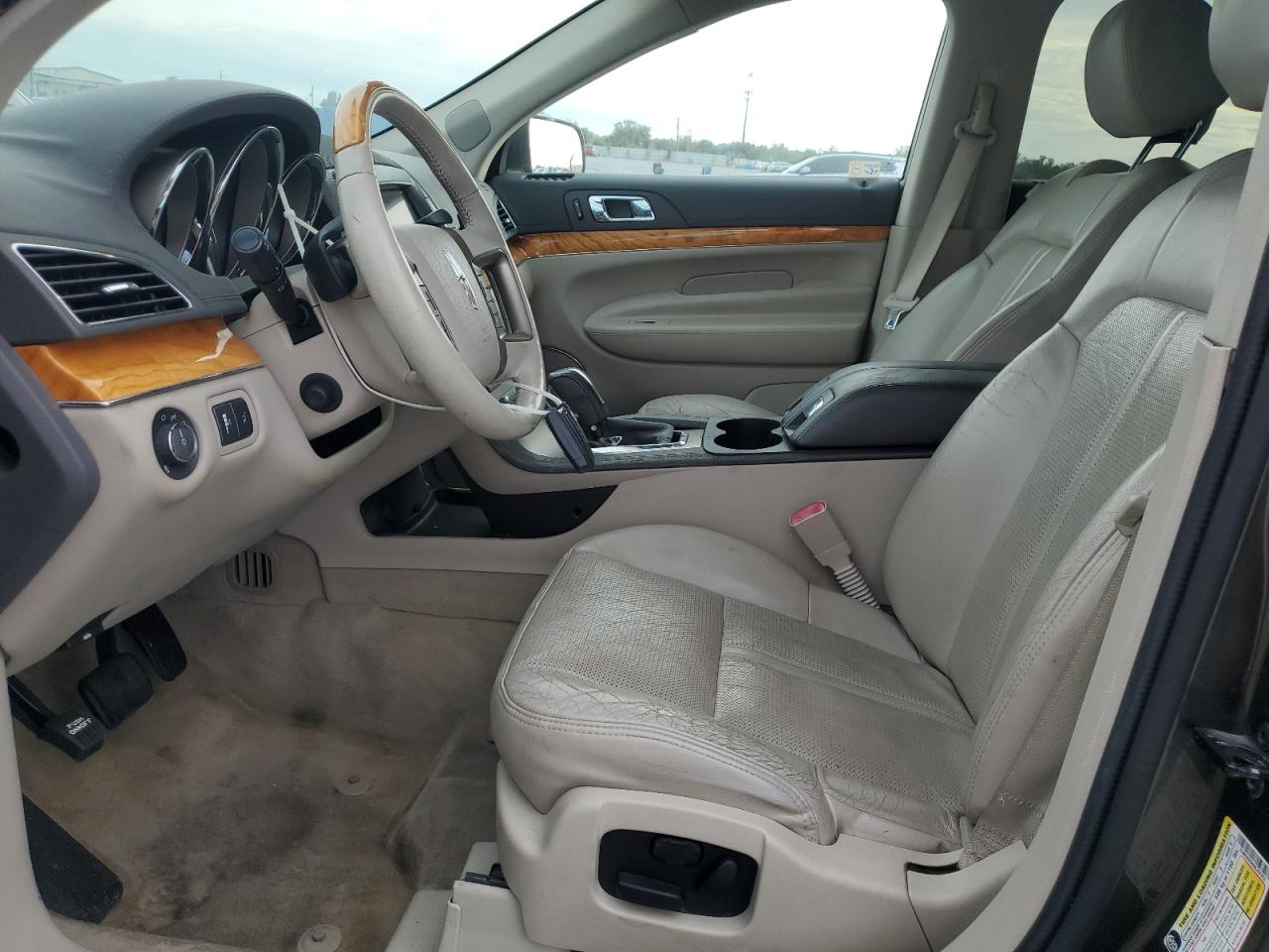 2011 Lincoln Mkt VIN: 2LMHJ5FR4BBJ52352 Lot: 90570265